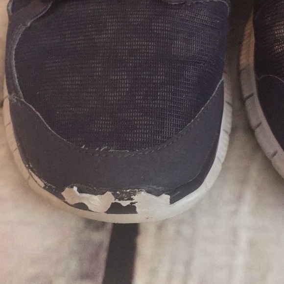 Nike Barefoot Ride sneaker in size 8 - Picture 2 of 16